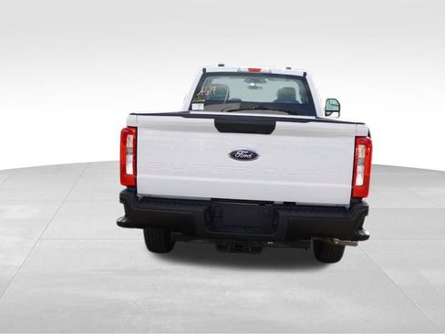 New 2026 Ford F250 XL image 4