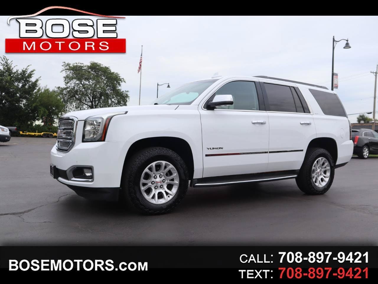 Used 2017 GMC Yukon SLT AWD/4WD image 1
