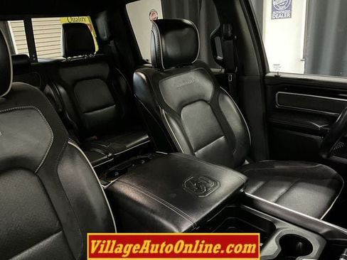 Used 2020 RAM 1500 Laramie w/ Sport Appearance Package AWD/4WD image 43
