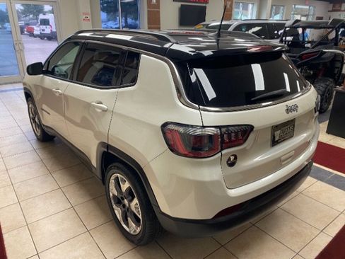 Used 2020 Jeep Compass Limited FWD image 5