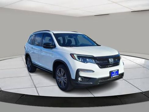 Used 2022 Honda Pilot Sport image 4
