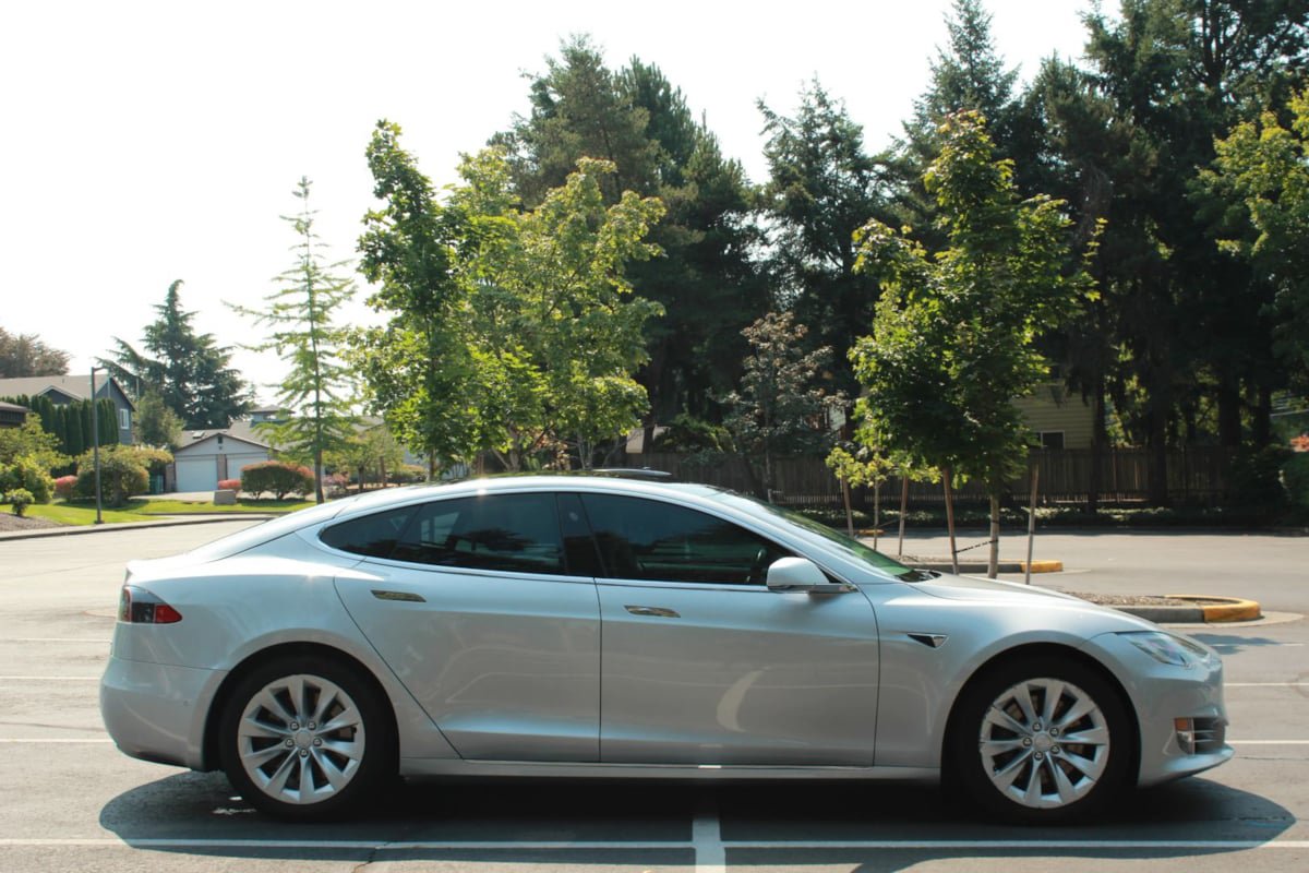 Used 2018 Tesla Model S 75D AWD/4WD image 8