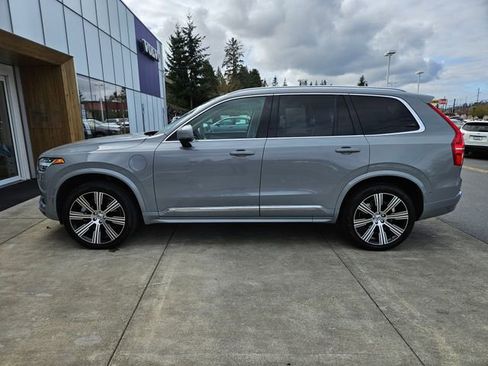 Certified 2024 Volvo XC90 T8 Plus w/ Protection Package AWD/4WD image 8