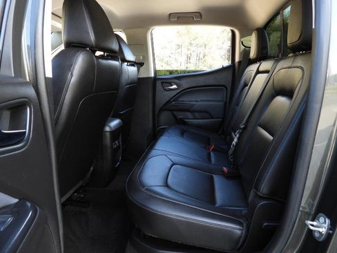 Used 2018 Chevrolet Colorado Z71 image 37