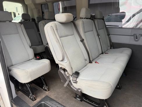 Used 2016 Ford Transit 350 XLT RWD image 27