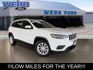 Used 2021 Jeep Cherokee Latitude FWD video 1