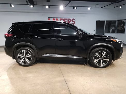 Used 2022 Nissan Rogue Platinum w/ Head-Up Display Package FWD image 8