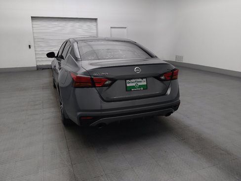 Used 2020 Nissan Altima 2.5 SR FWD image 6