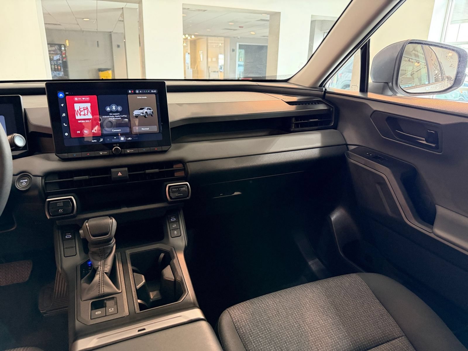 Used 2026 Toyota RAV4 LE AWD/4WD image 34