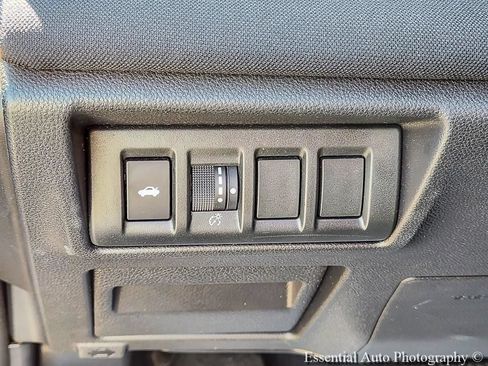 Used 2024 Subaru Legacy Premium AWD/4WD image 15