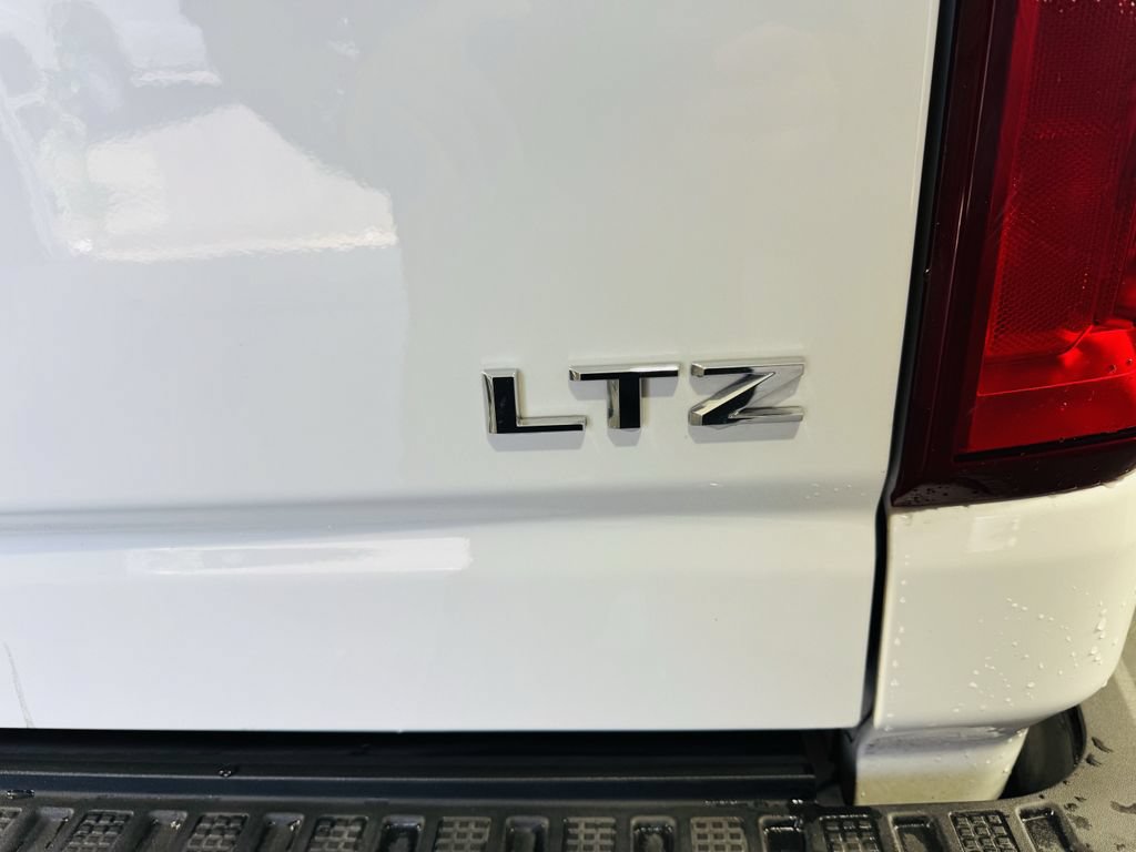 Used 2022 Chevrolet Silverado 2500 LTZ w/ LTZ Premium Package RWD image 29