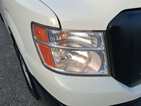 Used 2019 Nissan NV 1500 S image 42