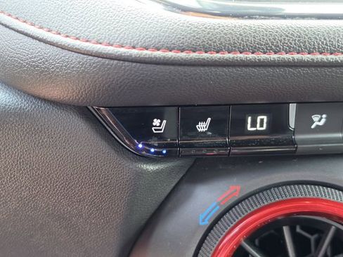 Used 2020 Chevrolet Blazer RS AWD/4WD image 29