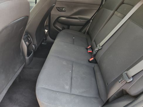 Used 2024 Hyundai Kona SEL FWD image 30