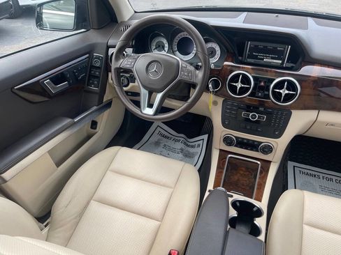 Used 2014 Mercedes-Benz GLK 350 4MATIC image 19