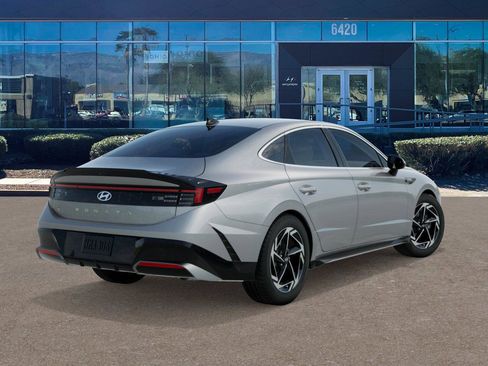 New 2026 Hyundai Sonata SEL image 4