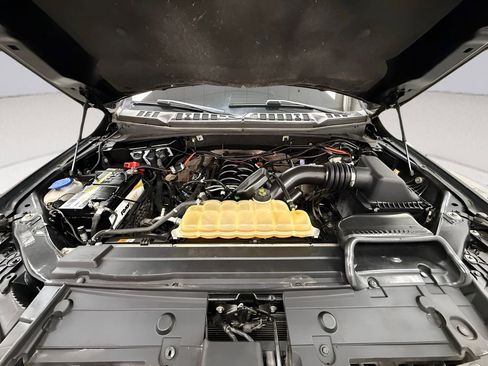 Used 2018 Ford F150 XLT w/ Equipment Group 301A Mid image 19