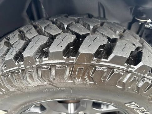 Used 2021 Jeep Wrangler Unlimited Sport AWD/4WD image 4