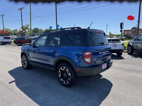 Used 2023 Ford Bronco Sport Outer Banks AWD/4WD image 6