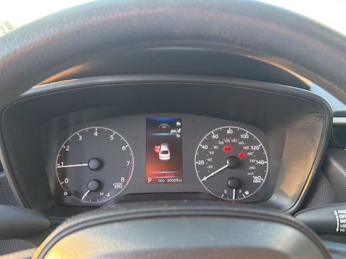 Certified 2025 Toyota Corolla LE FWD image 22