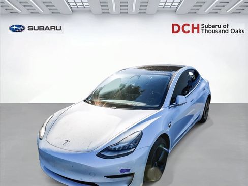 Used 2018 Tesla Model 3 Mid Range RWD image 1