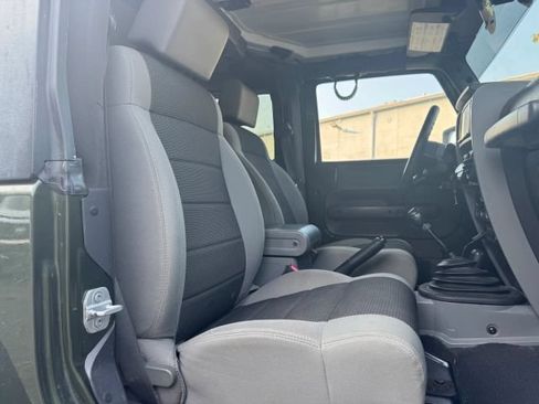 Used 2008 Jeep Wrangler X AWD/4WD image 13