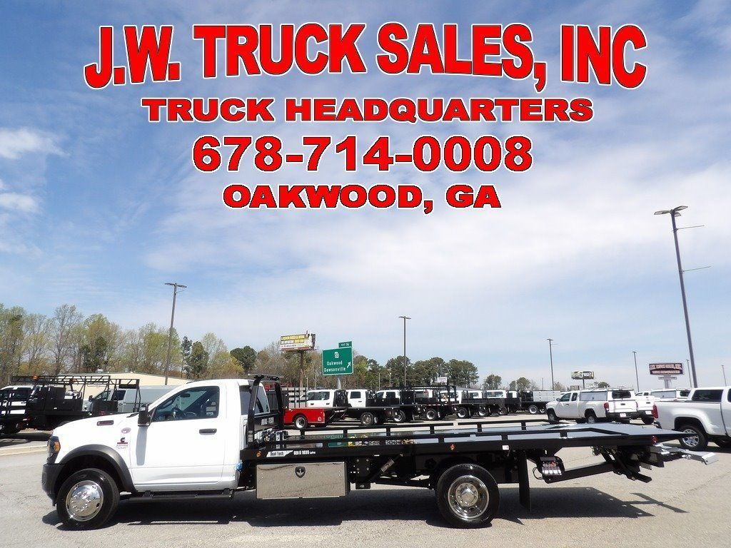 Used 2024 RAM 4500 Tradesman RWD image 2