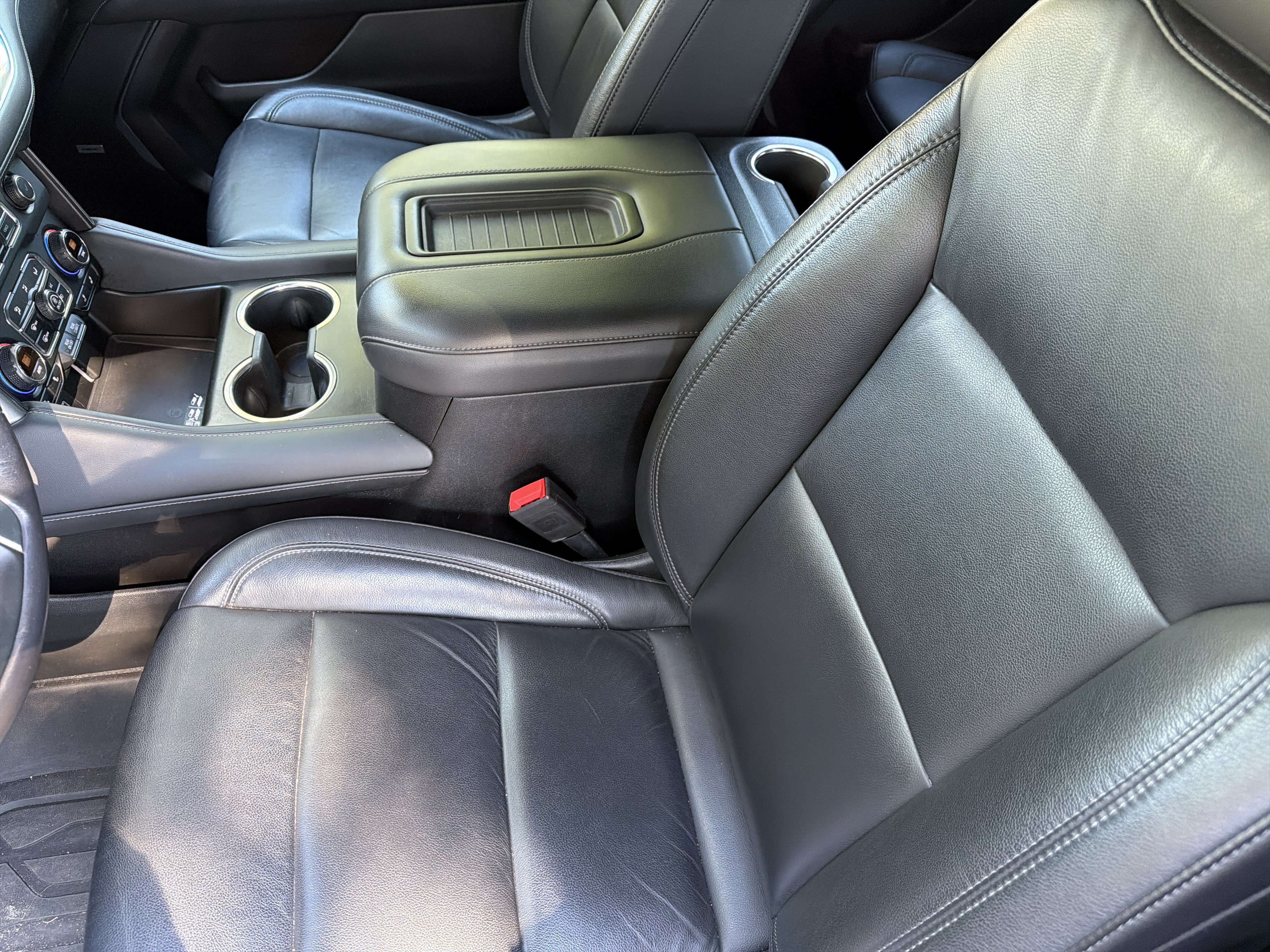 Used 2021 Chevrolet Tahoe Z71 AWD/4WD image 19