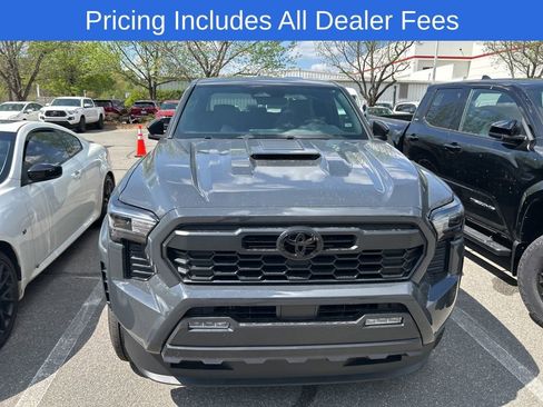 New 2026 Toyota Tacoma TRD Sport AWD/4WD image 2