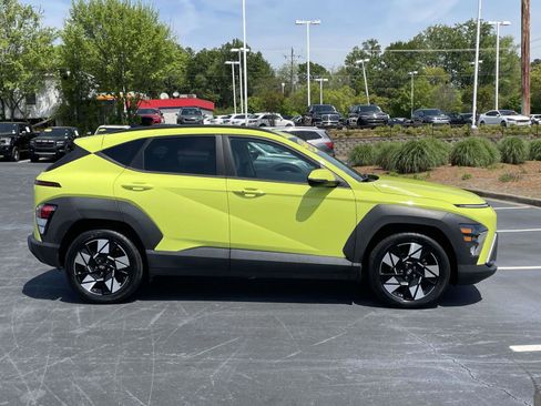 Used 2024 Hyundai Kona SEL FWD image 8
