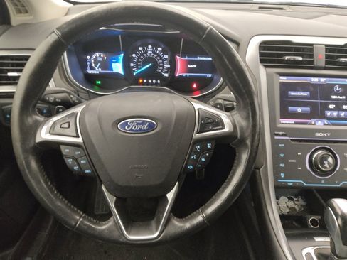 Used 2014 Ford Fusion Titanium image 22