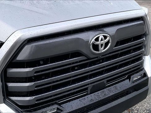 Used 2023 Toyota Tundra Limited image 28