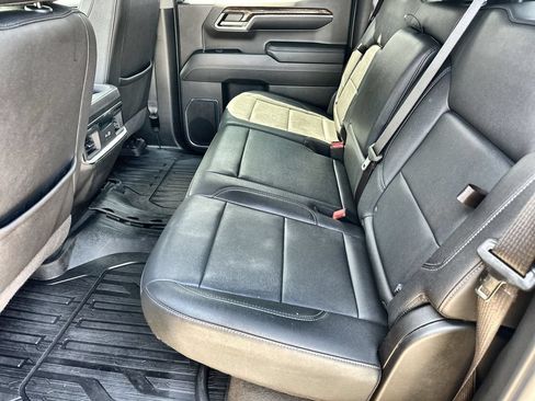 Used 2024 GMC Sierra 1500 Elevation w/ Elevation Premium Package AWD/4WD image 16