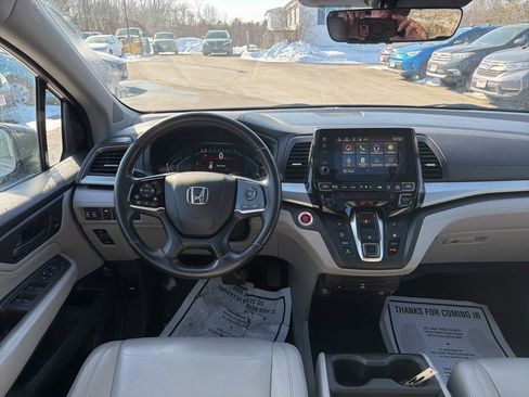 Used 2018 Honda Odyssey Touring image 9