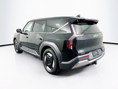 Used 2024 Kia EV9 Light image 5