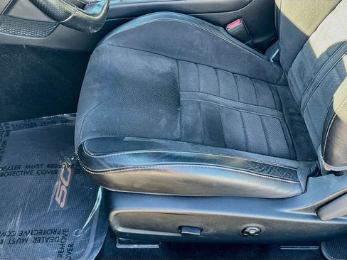 Used 2020 Dodge Challenger R/T Scat Pack RWD image 19
