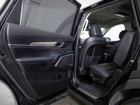 Used 2022 Kia Telluride SX AWD/4WD image 10