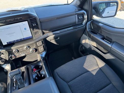 Used 2022 Ford F150 XLT w/ Equipment Group 302A High image 16