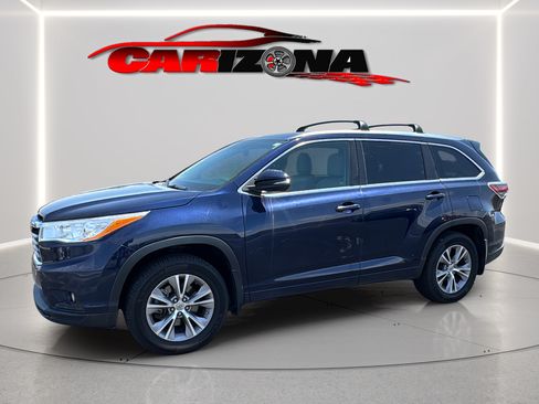 Used 2014 Toyota Highlander XLE AWD/4WD image 11