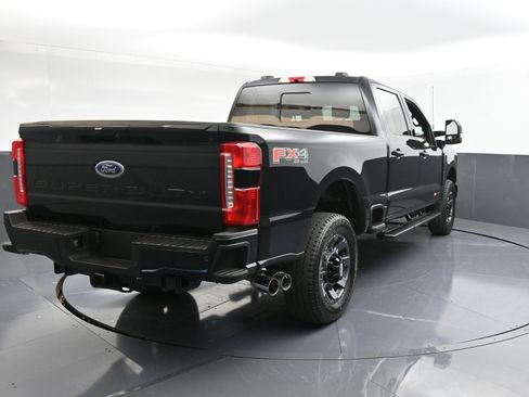 Used 2024 Ford F250 Lariat w/ Lariat Ultimate Package image 8