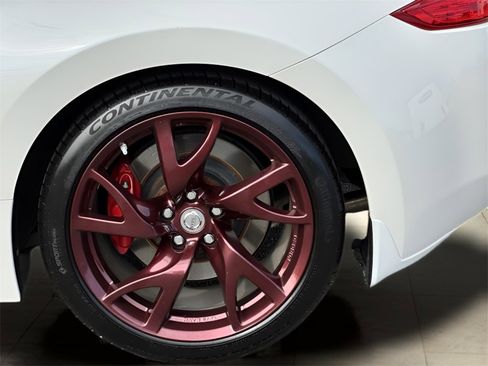 Used 2017 Nissan 370Z Touring Sport image 40