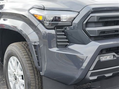 New 2026 Toyota Tacoma SR5 image 6