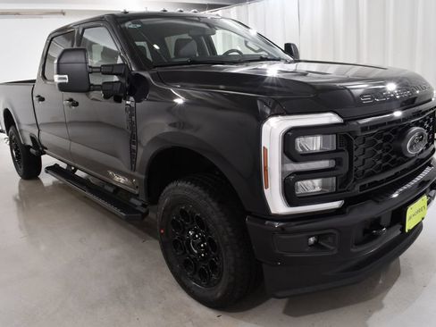 New 2026 Ford F350 XLT w/ XLT Premium Package AWD/4WD image 5