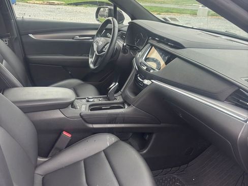 Used 2023 Cadillac XT5 Luxury image 15