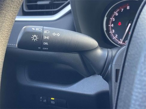 Used 2024 Toyota RAV4 LE image 29