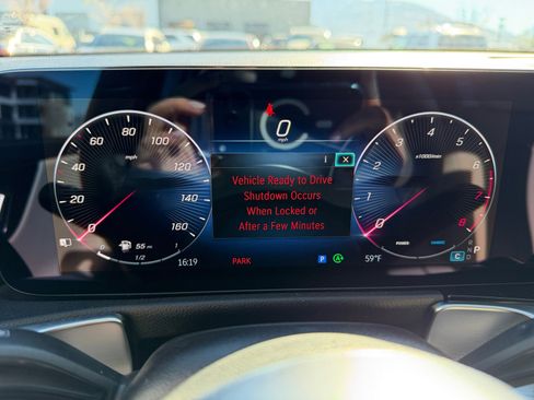 New 2026 Mercedes-Benz GLB 250 4MATIC image 11