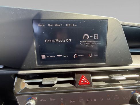 New 2026 Kia Niro LX FWD image 14