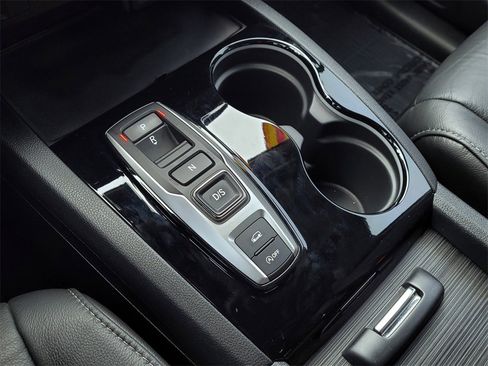 Used 2021 Honda Pilot Touring image 24