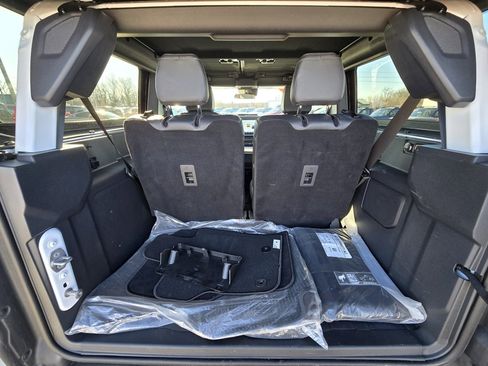 Used 2024 Ford Bronco Black Diamond image 34