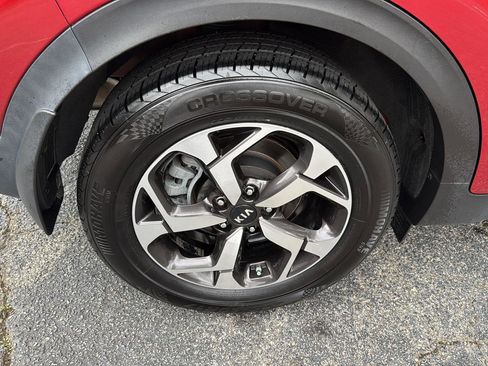 Used 2021 Kia Sportage LX w/ LX Fwd Popular Package image 32